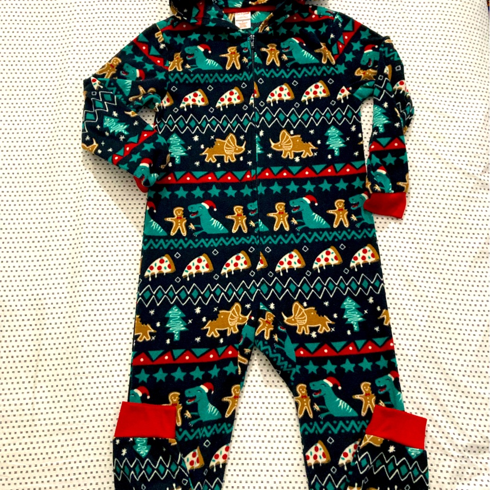 🍕Cat & Jack Christmas Dino🦖 Pajamas One Piece Sz: Small Gingerbread Man Pizza - Picture 5 of 9